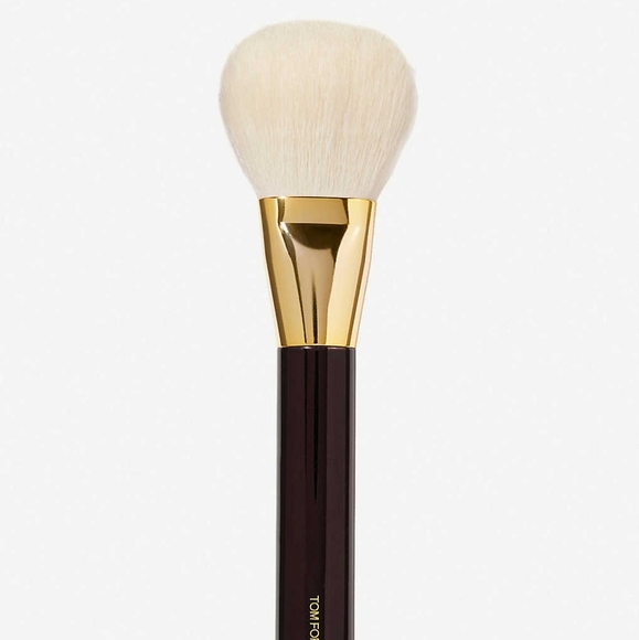 SOLD TOM FORD Bronzer Brush No. 5 - Picture 2 of 6